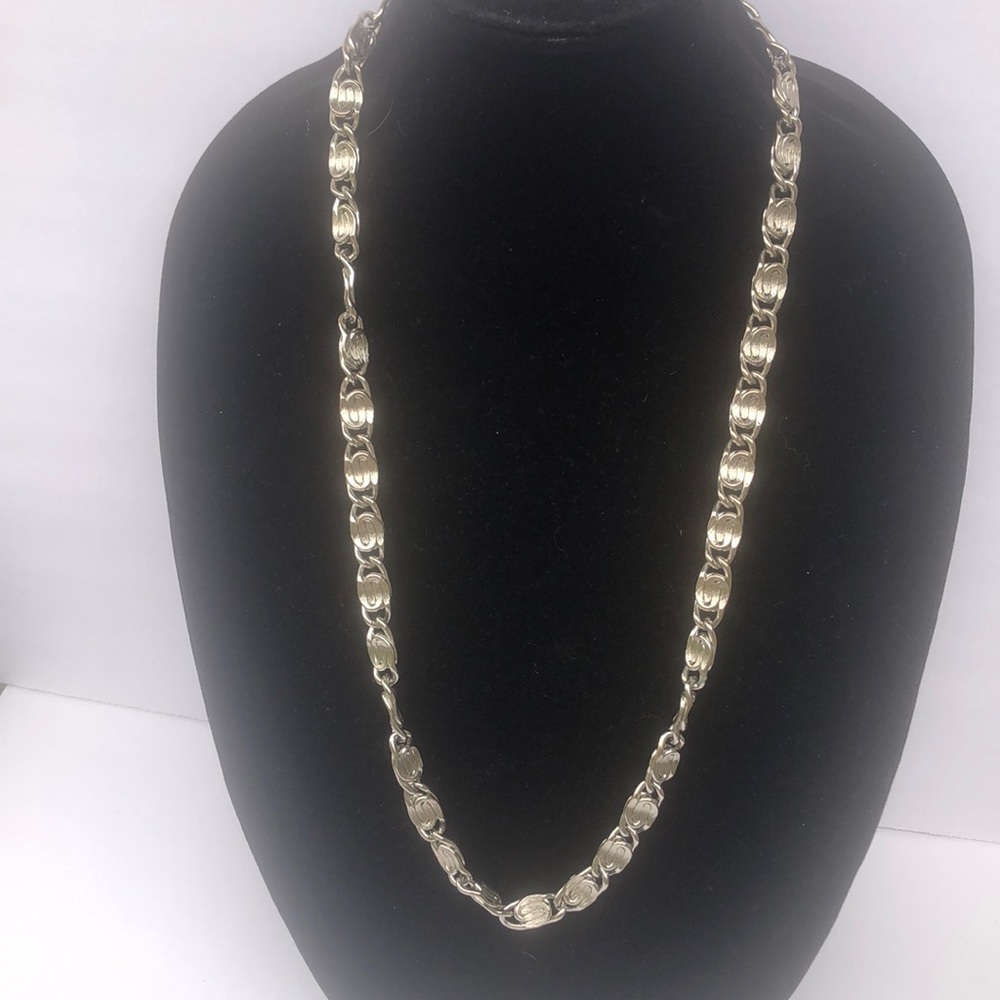 Vintage chunky heavy necklace